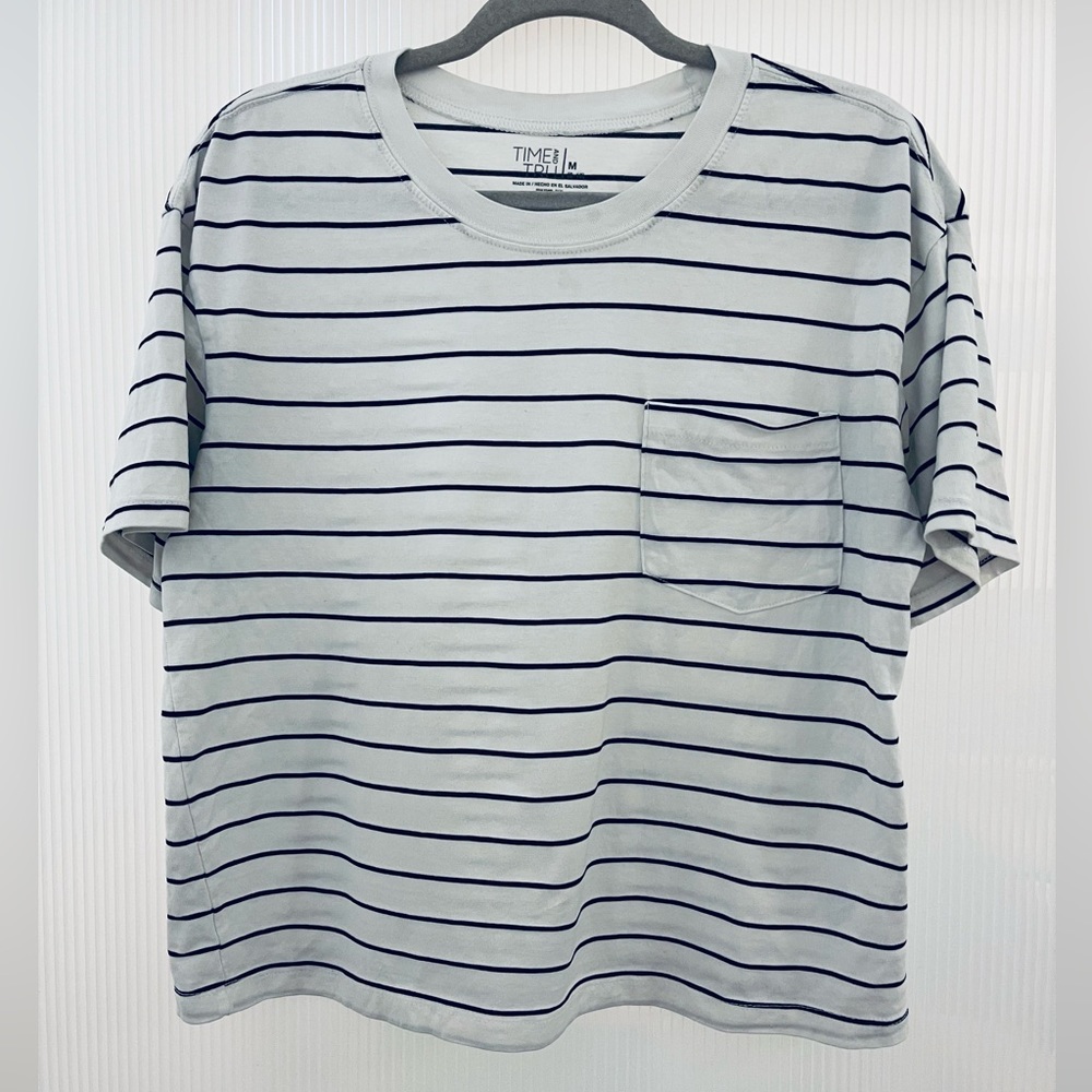 Time and Tru White Striped Short Sleeve T-Shirt Top | Size Medium | NWOT
